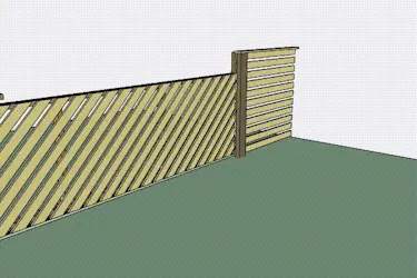 Skjutport: Det finns många små detaljer på den 6 meter långa skjutgrinden. Skjutport: Det finns många små detaljer på den 6 meter långa skjutgrinden.